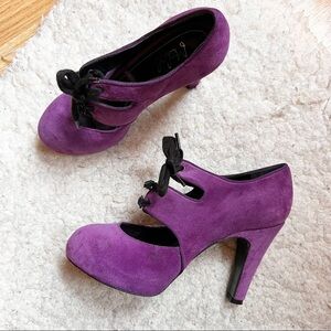 Maloles: Purple Suede Heels With Shoe Lace and Gussets Size 37.5